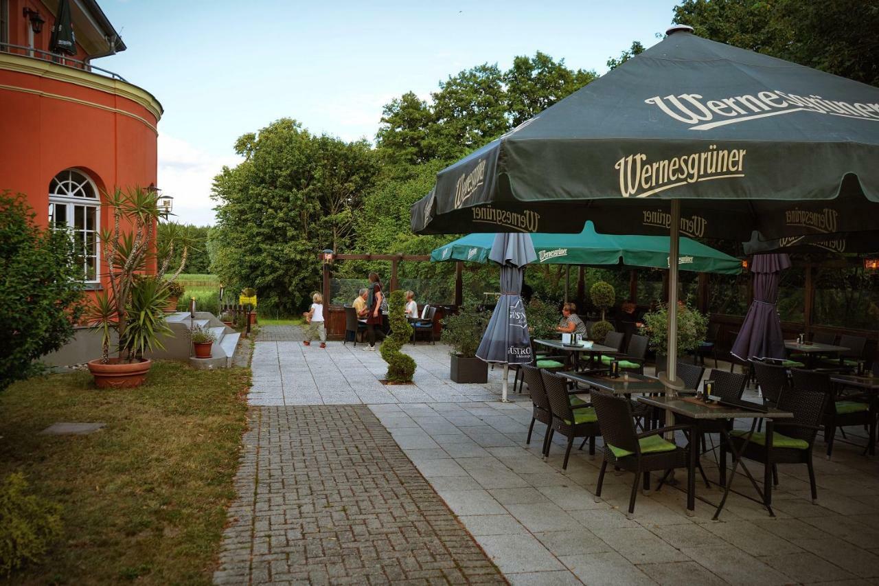 Altes Gutshaus-Federow Hotel Exterior photo